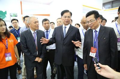 今天,物业行业里的“世博会”开展啦!