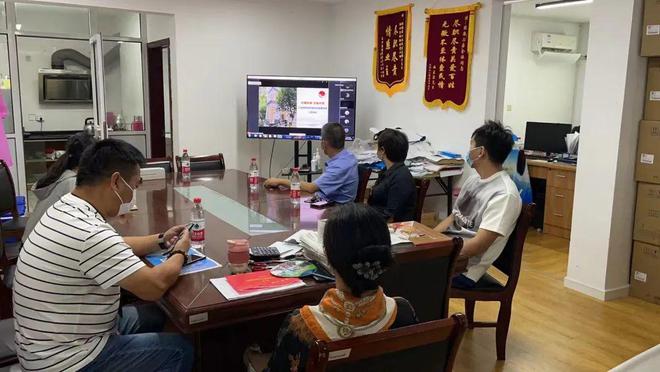 三林镇稳步推进加梯工作 世博物业多渠道并行